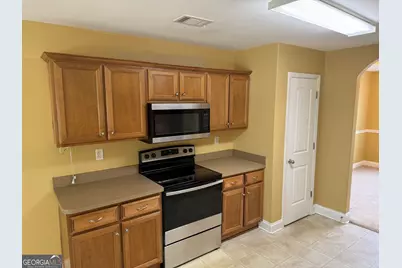 429 Jasmine Circle, Lagrange, GA 30241 - Photo 6