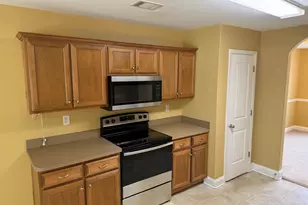 429 Jasmine Cir, Lagrange, GA 30241 - Photo 6