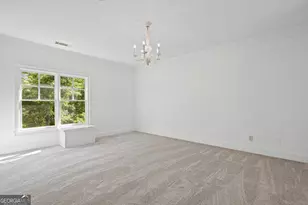 94 W Belle Isle Rd, Sandy Springs, GA 30342 - Photo 32