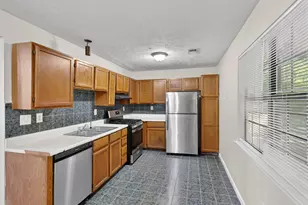 2034 Mallard Way, Lithonia, GA 30058 - Photo 12