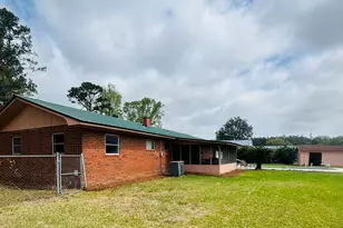 213 Sherman Dr, Brunswick, GA 31523 - Photo 20