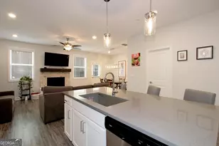 2963 SW Edgemont Ln, Marietta, GA 30008 - Photo 8