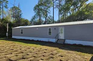 150 Back St, Metter, GA 30439 - Photo 1