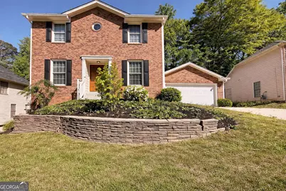 601 Mountain Harbor, Stone Mountain, GA 30087 - Photo 2