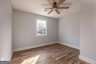 330 London Dale, Woodstock, GA 30189 - Photo 20