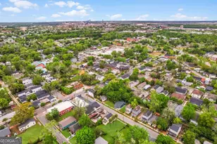 1126 E Waldburg St, Savannah, GA 31401 - Photo 48