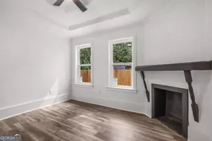 1126 E Waldburg St, Savannah, GA 31401 - Photo 26