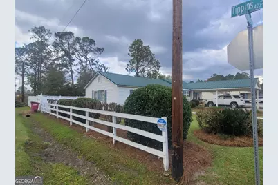 30 S McCrorie Street, Baxley, GA 31513 - Photo 24