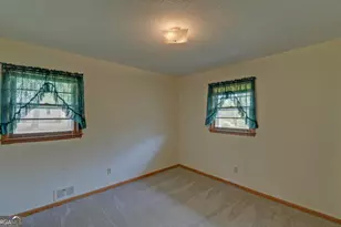 586 Collins Rd, Toccoa, GA 30577 - Photo 18