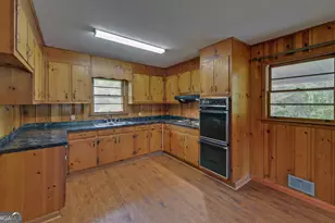 586 Collins Rd, Toccoa, GA 30577 - Photo 10