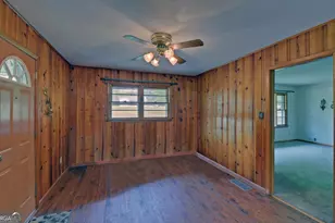 586 Collins Rd, Toccoa, GA 30577 - Photo 10