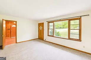 586 Collins Rd, Toccoa, GA 30577 - Photo 4