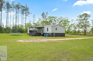 876 Hires Rd, Jesup, GA 31545 - Photo 24