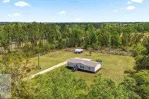 876 Hires Rd, Jesup, GA 31545 - Photo 2