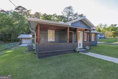 127 Fourth Street SW, Milledgeville, GA 31061 - Photo 2