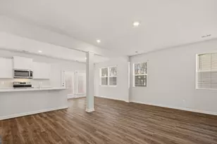 109 Oakchase Pk Ln, Hampton, GA 30228 - Photo 4