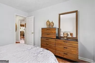 2130 Saint Thomas Way, Suwanee, GA 30024 - Photo 18