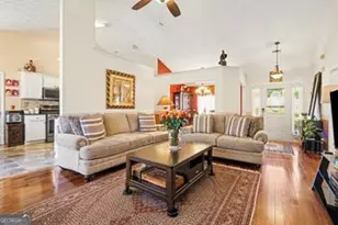 2130 St Thomas Way, Suwanee, GA 30024 - Photo 10