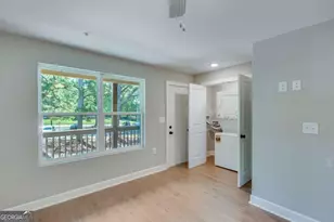 710 Jesse Jewell Pkwy SE, Gainesville, GA 30501 - Photo 4