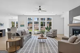 4330 Hawthorn Cir, Alpharetta, GA 30022 - Photo 10