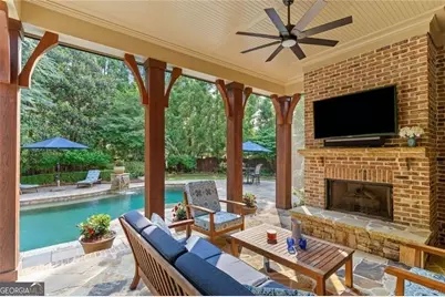 4304 Berkford Circle NE, Atlanta, GA 30319 - Photo 2