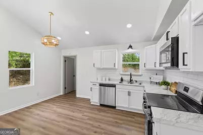 3019 Mistletoe Avenue, Hephzibah, GA 30815 - Photo 4