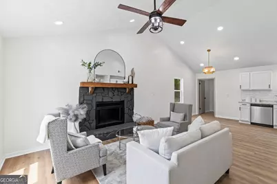 3019 Mistletoe Avenue, Hephzibah, GA 30815 - Photo 2