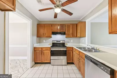 401 Autumn Leaf Way, Norcross, GA 30093 - Photo 8