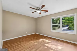 401 Autumn Leaf Way, Norcross, GA 30093 - Photo 14