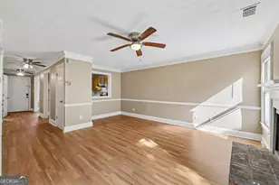401 Autumn Leaf Way, Norcross, GA 30093 - Photo 6