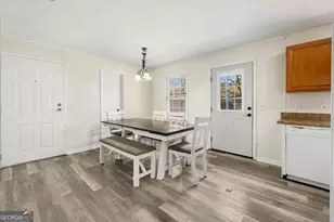 809 N Main St, Statesboro, GA 30458 - Photo 10