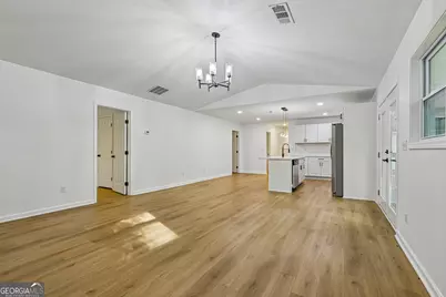 418 Honeysuckle Lane, Stockbridge, GA 30281 - Photo 4