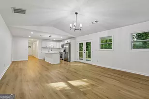 418 Honeysuckle Ln, Stockbridge, GA 30281 - Photo 4