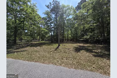 219 Surrey Road, Hinesville, GA 31313 - Photo 14