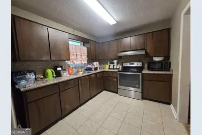 219 Surrey Road, Hinesville, GA 31313 - Photo 6