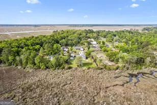 195 Windsor Cir, Woodbine, GA 31569 - Photo 34