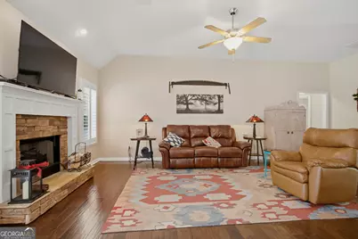 56 Brooks Lake Drive, Newnan, GA 30263 - Photo 6