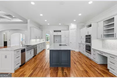 607 W Lake Circle, Augusta, GA 30907 - Photo 18