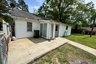 354 S Pine St, Toccoa, GA 30577 - Photo 12