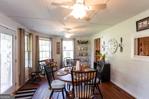 116 E Fulton St, Newborn, GA 30056 - Photo 32