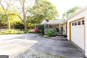 116 E Fulton St, Newborn, GA 30056 - Photo 6