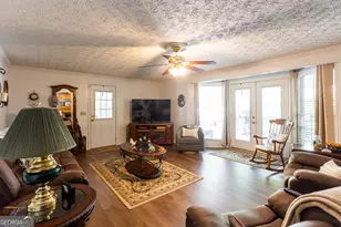 116 E Fulton St, Newborn, GA 30056 - Photo 20