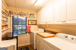 116 E Fulton St, Newborn, GA 30056 - Photo 26