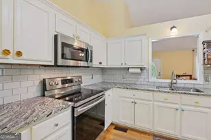 29 Wey Bridge Ct, White, GA 30184 - Photo 10