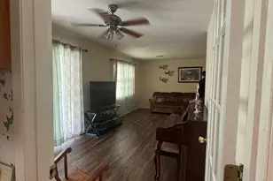 1032 Elberta Rd, Warner Robins, GA 31093 - Photo 10
