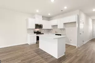 214 Kenmore Cir, Perry, GA 31069 - Photo 6