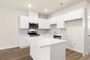 214 Kenmore Cir, Perry, GA 31069 - Photo 8