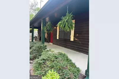 2717 Stanton Woods Drive SE, Conyers, GA 30094 - Photo 2