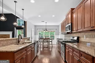 310 Ivy Ln, Senoia, GA 30276 - Photo 16