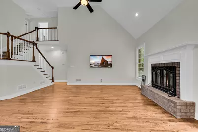 1051 Lane Creek Way, Bishop, GA 30621 - Photo 10